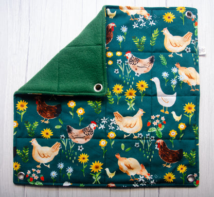 Happy chook hammock flat style with green fleece, flat lay