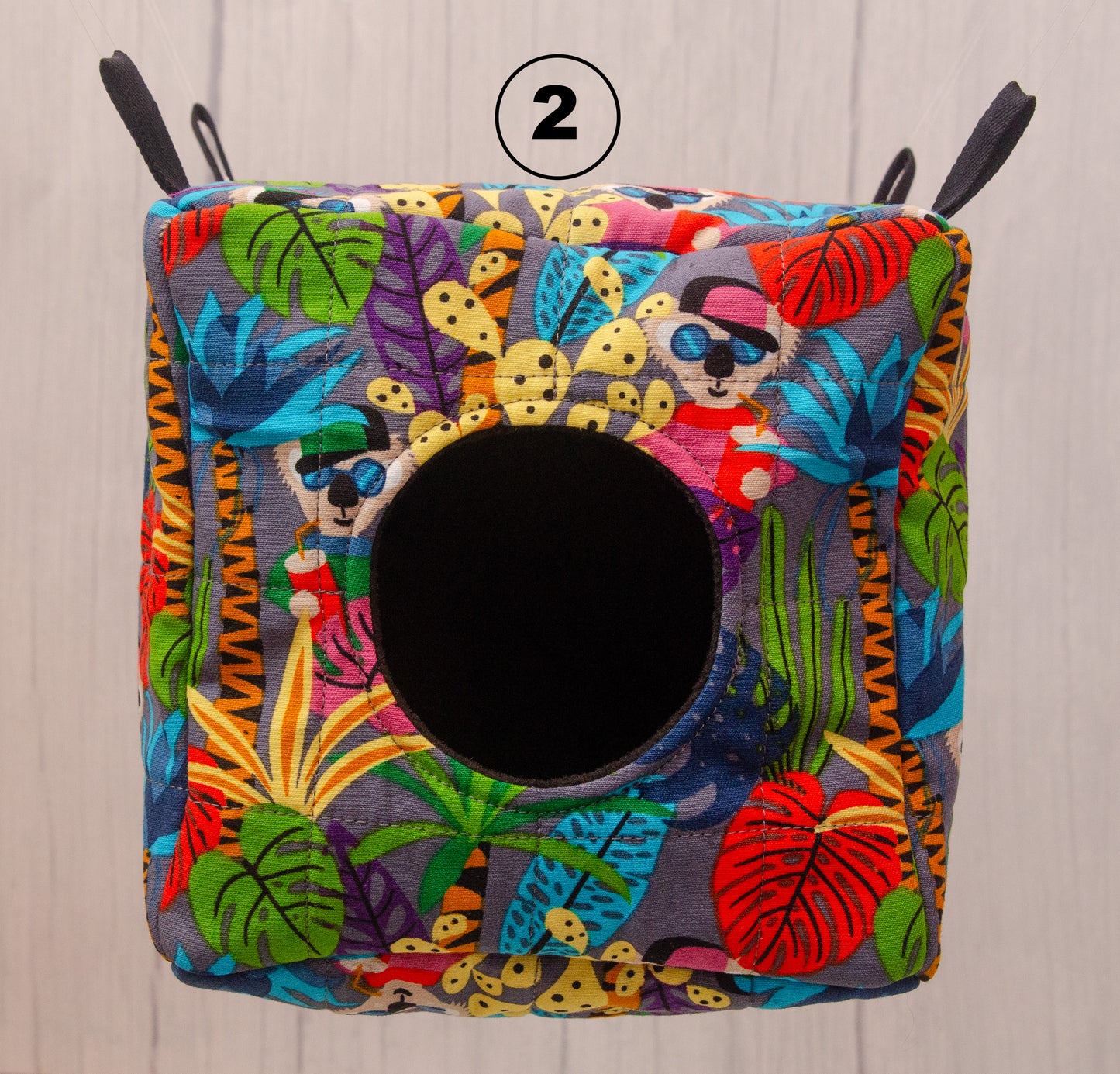 Cube hammock with koala fabric