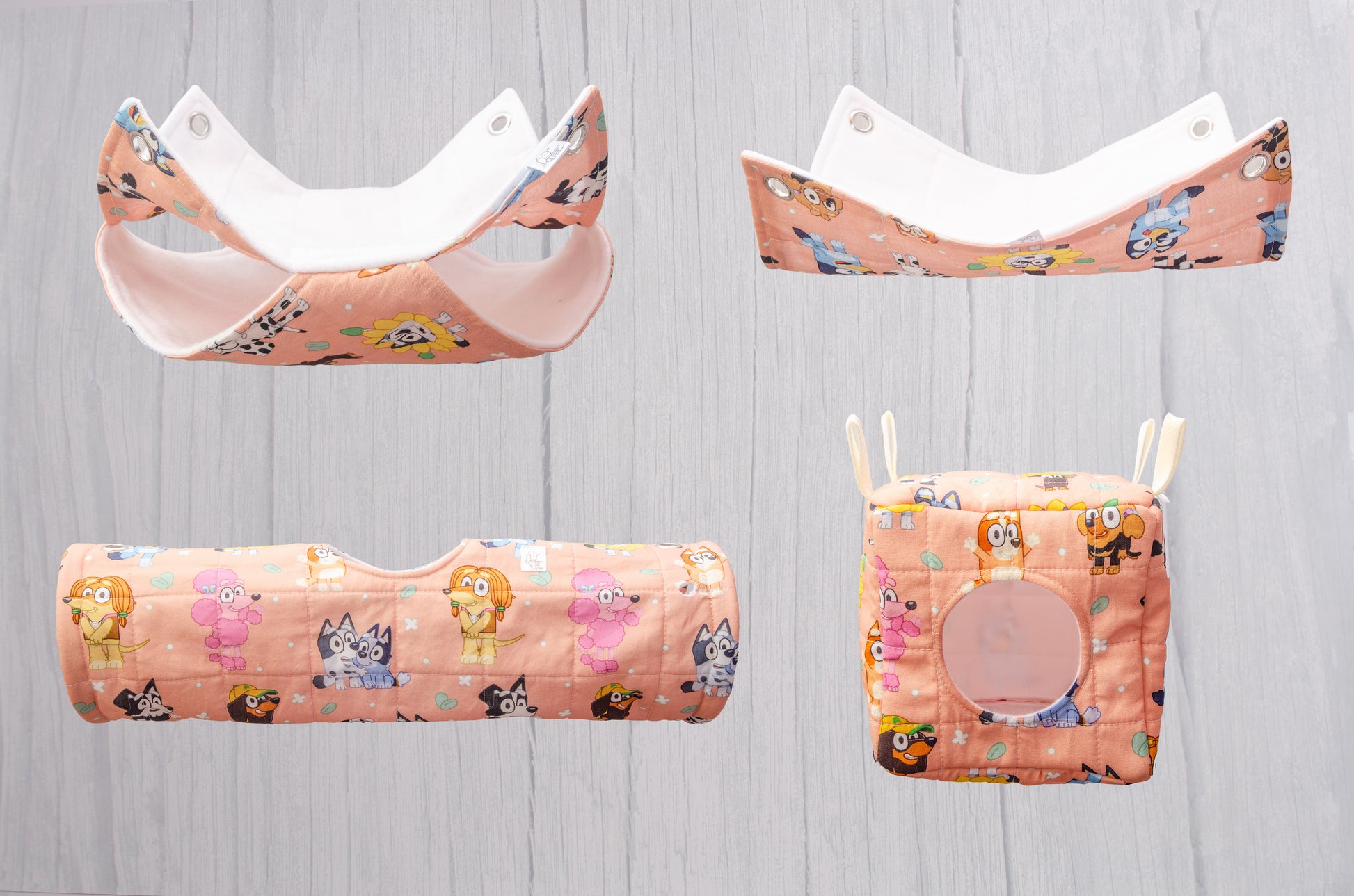 Bluey Rat hammocks, full set view